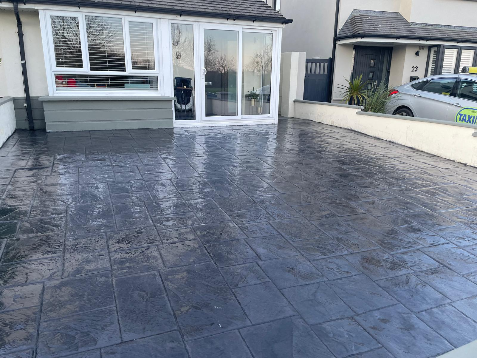 Concrete driveway sealed with premium sealer for longevity by Concrete Driveways Dublin